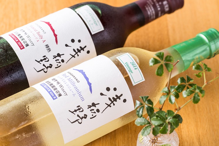 琵琶湖ワイナリー 赤・白ワイン